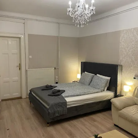 Cozy On Raday Corso *